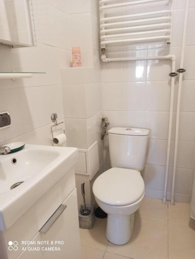 Comfortable And Quiet Flat In Central วอร์ซอ ภายนอก รูปภาพ